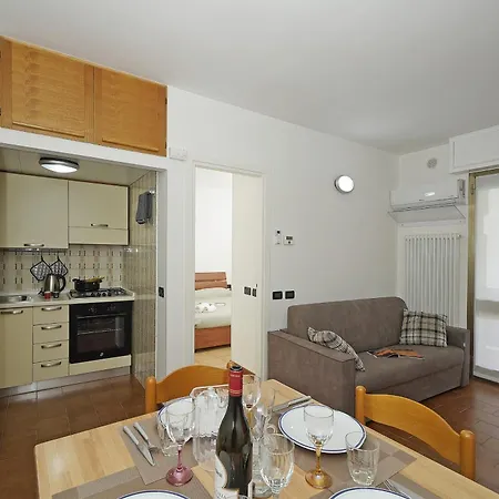 Casa Iris توسكولانو ماديرنو